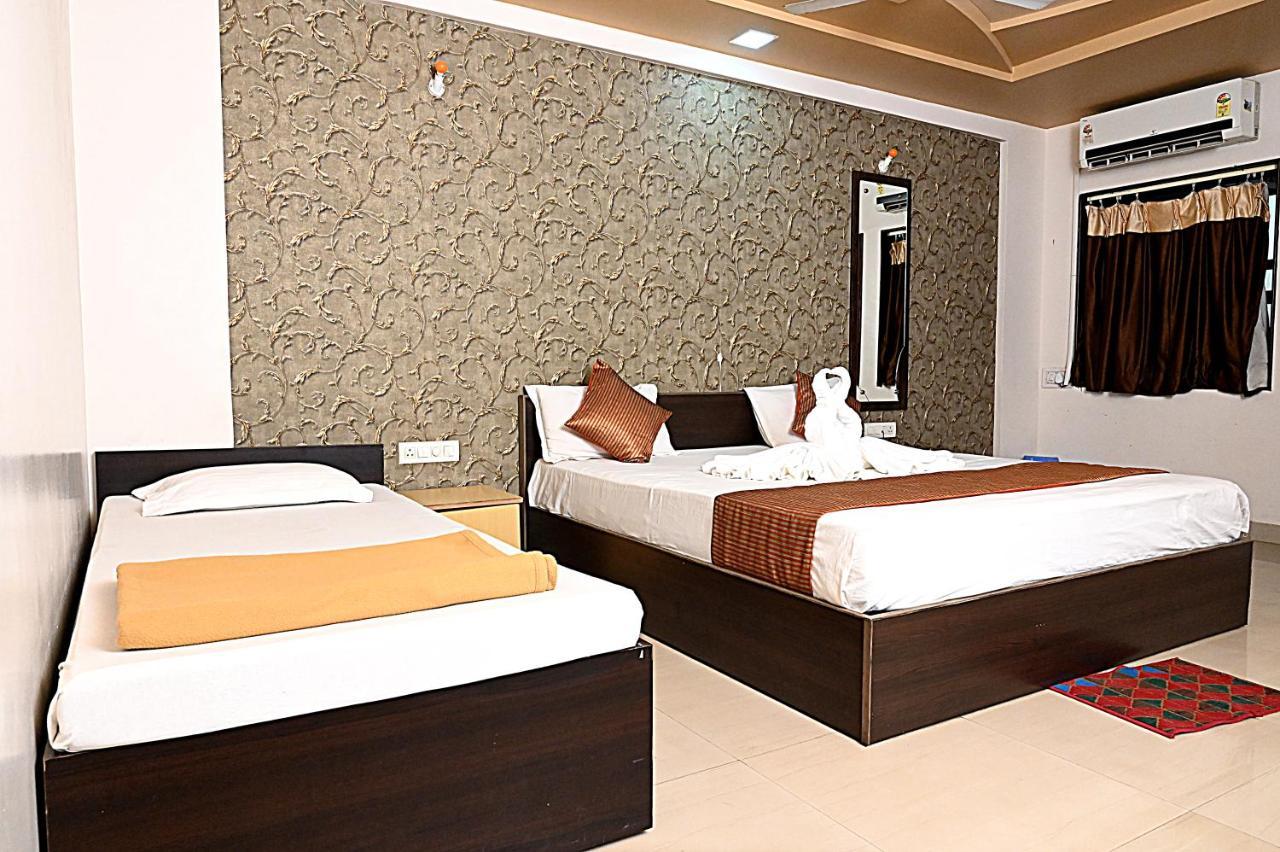 Hotel Sukh Sagar Somnath Bagian luar foto